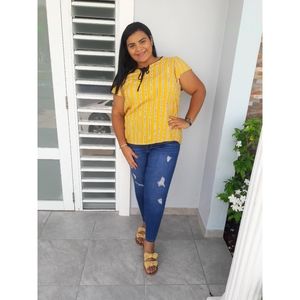 Meet your Posher, Alejandra